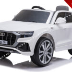ELEKTROMOS KISAUTÓ  AUDI Q8 12V EREDETI LICENCE FEHÉR