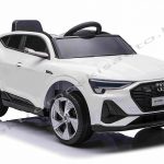 ELEKTROMOS KISAUTÓ  AUDI E-TRON 12V EREDETI LICENCE FEHÉR